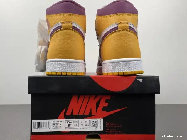 Brotherhood 555088-706 Air Jordan OG 1 High 0517